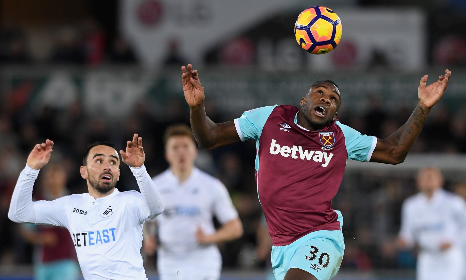 媒体与球迷 媒体与球迷